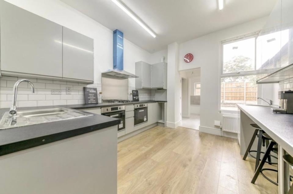 A Beautiful Newly Renovated Home: The Arlingford London Exterior foto